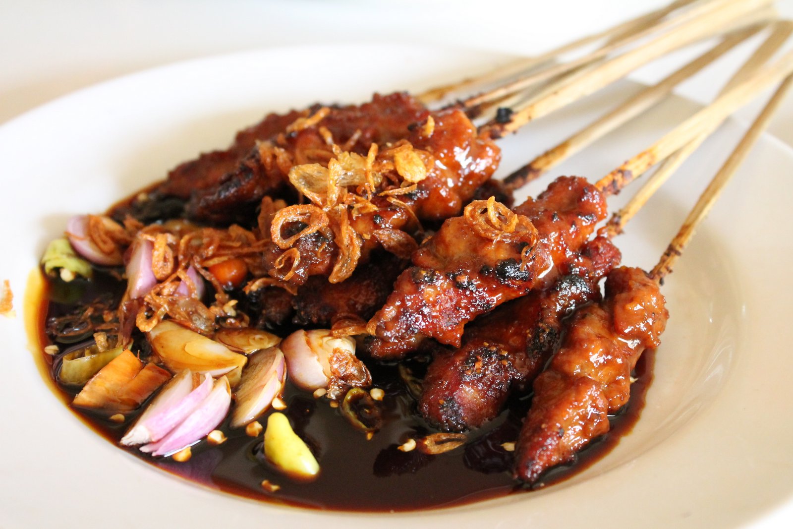 Sate Ayam dan Kambing Madura Cak Samsul: Rasa yang Bikin Kembali Lagi!